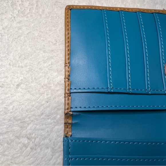 Genuine Leather Wallet - Picture 9 of 9